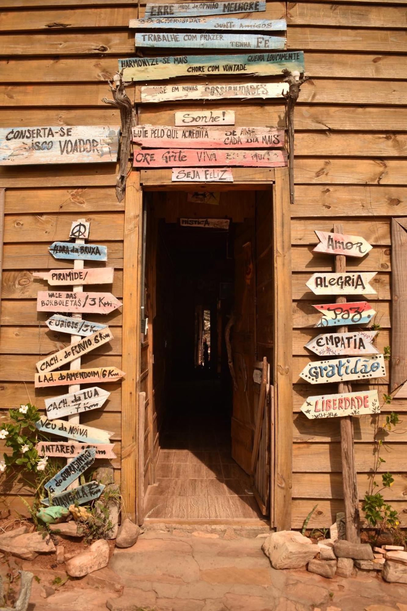 Hotel Mistica Hospedagem à São Tomé das Letras Extérieur photo